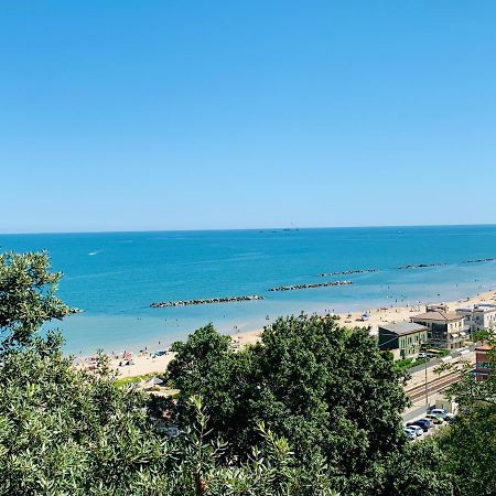 Abruzzodamare Amazing Apartments With Romantic Sea View Francavilla Al Mare Exterior photo